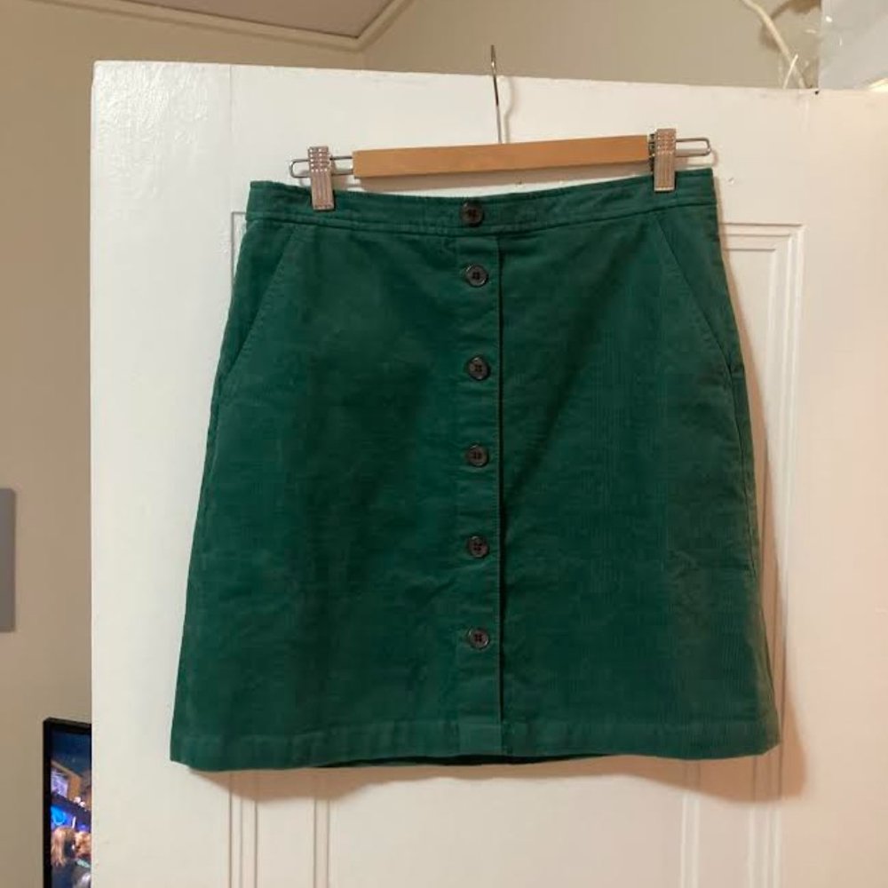 J. Crew Factory Size 6 Classic Pine Green Corduroy button-front mini skirt